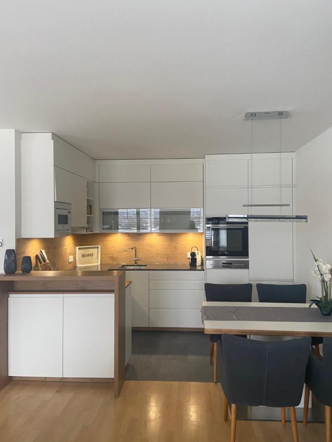 Lake View Apartment Seecorso Velden am Wörthersee Exterior foto