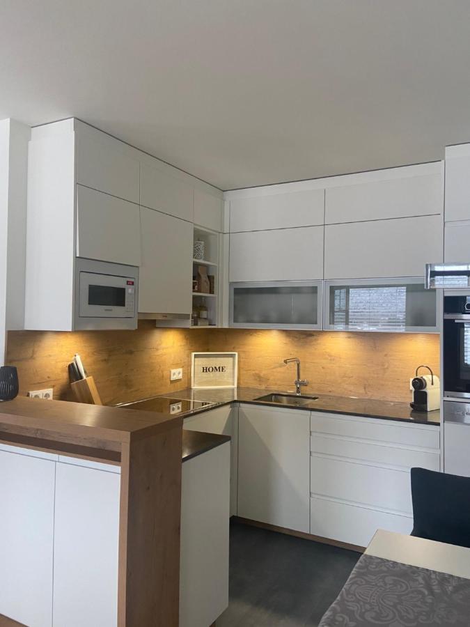 Lake View Apartment Seecorso Velden am Wörthersee Exterior foto